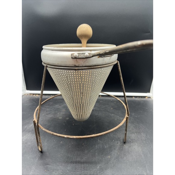 Vintage Aluminum Sieve Strainer 1970s w/ Stand and Wood Masher - Wood Canning - Picture 5 of 10